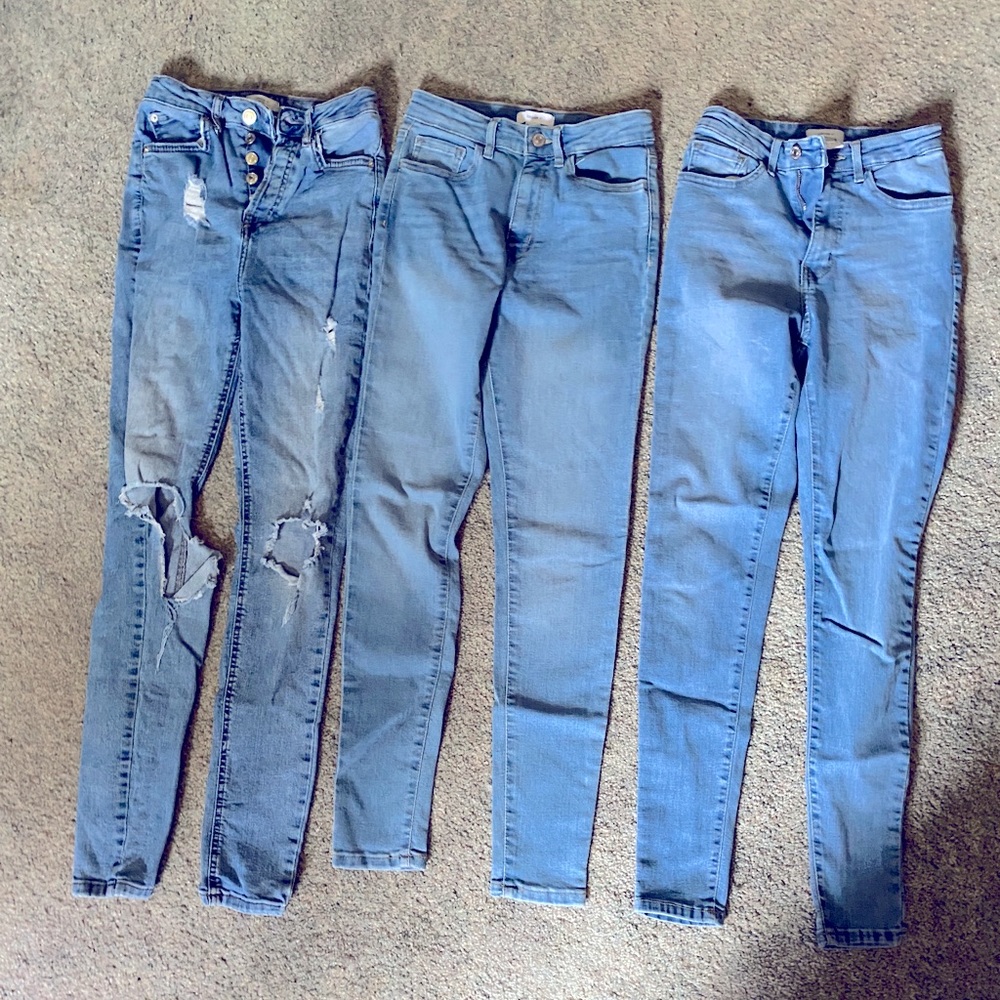 3 pairs Forever21 skinny jeans